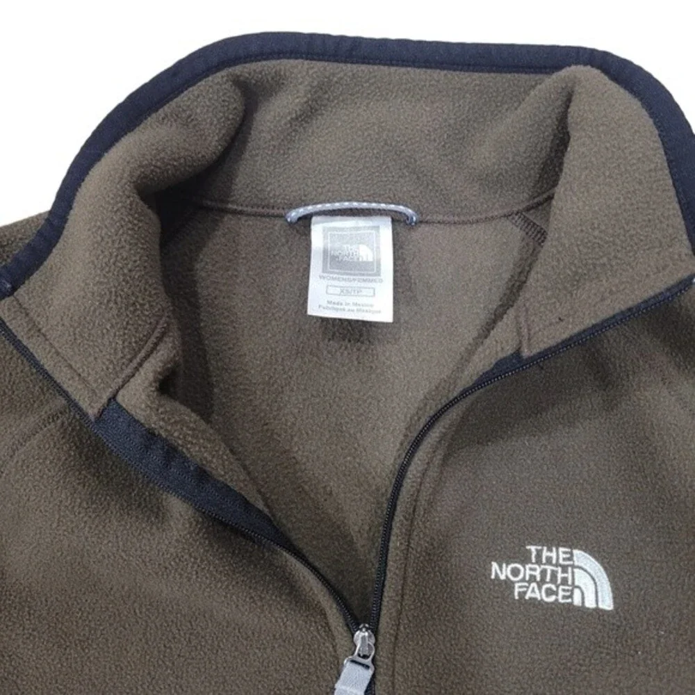 The North Face Pullover 1/4 Zip‎ Sweater